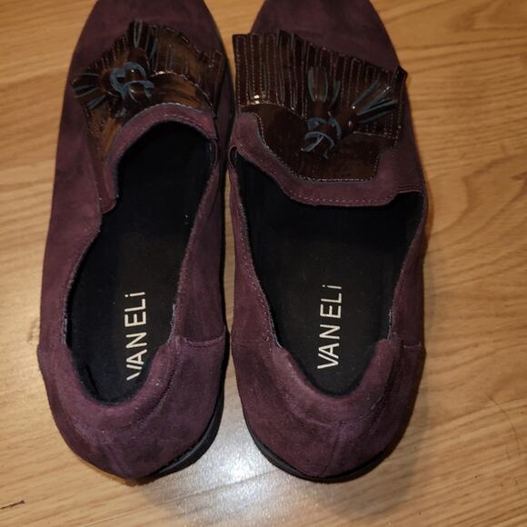 Vaneli Zoelie Burgandy Suede Round Toe Tasseled Slip On Loafers Shoes 8.5 - Picture 5 of 8